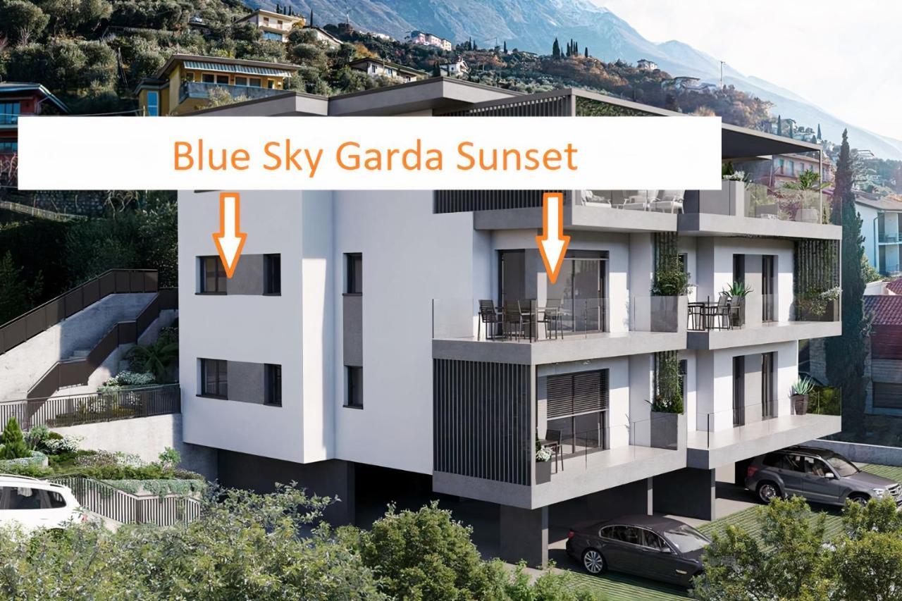 דירות מאלצ'סינה Blue Sky Garda - Sunset מראה חיצוני תמונה